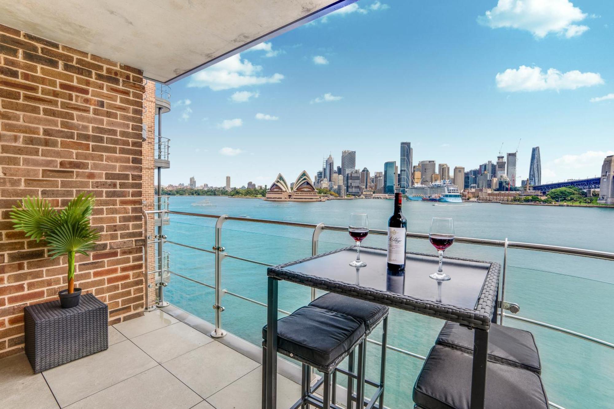 Iconic Harbour Views Apartments 悉尼 外观 照片